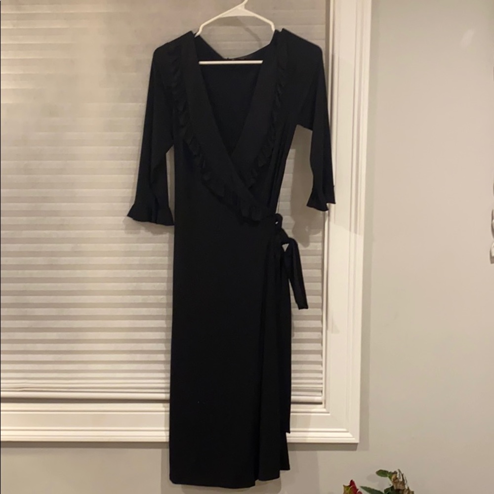 ABS classic wrap dress sz M. Great condition